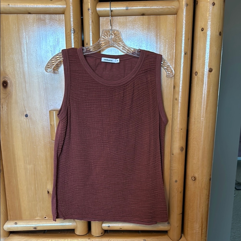 Redhaute rust  Sleeveless Tank Top with Crew Neck